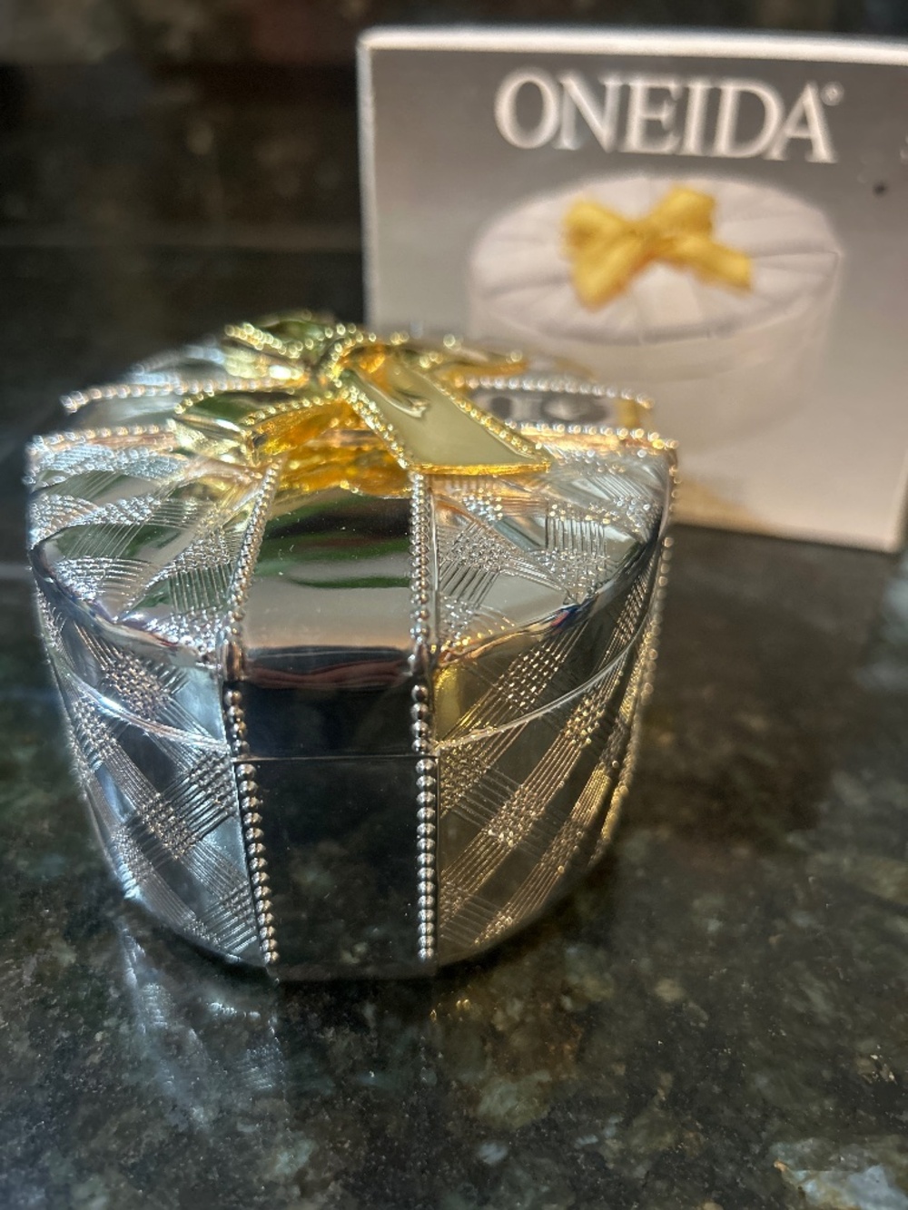 Oneida Silver Box with Gold Ribbon Accent - Picture 5 of 10